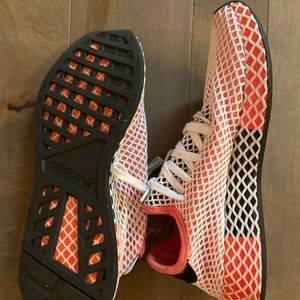 Adidas Deerupt Pink Chalk - amazing condition!